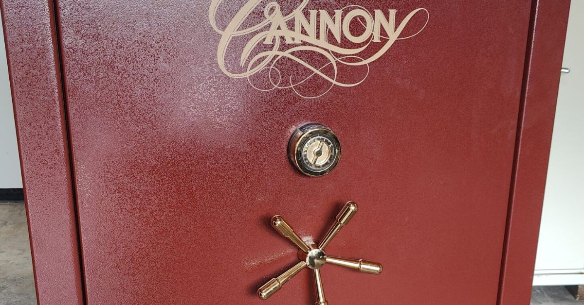 How Used Safe Dealers Recondition Safes for Maximum Security