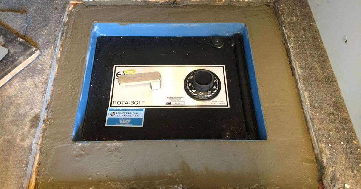 Freestanding vs. In-Ground Floor Safes: Which To Choose?