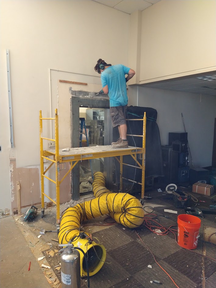 Why Vault Door Removal Requires Specialized Equipment