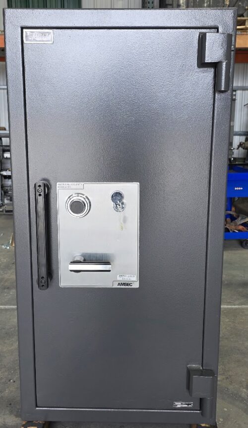 Amsec Amvault CF5524 TL-30 Safe 1