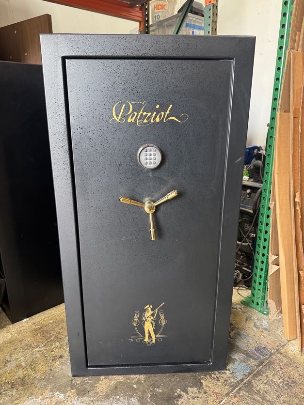 Cannon Patriot P-22 Gun Safe 1