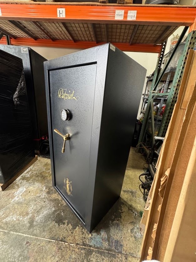 Cannon Patriot P-22 Gun Safe 3