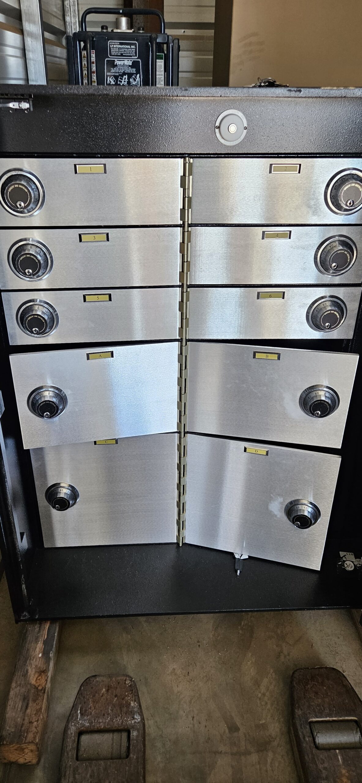 Vault Structures Plate TL30 Safe Boswell Safes & Vault Co.